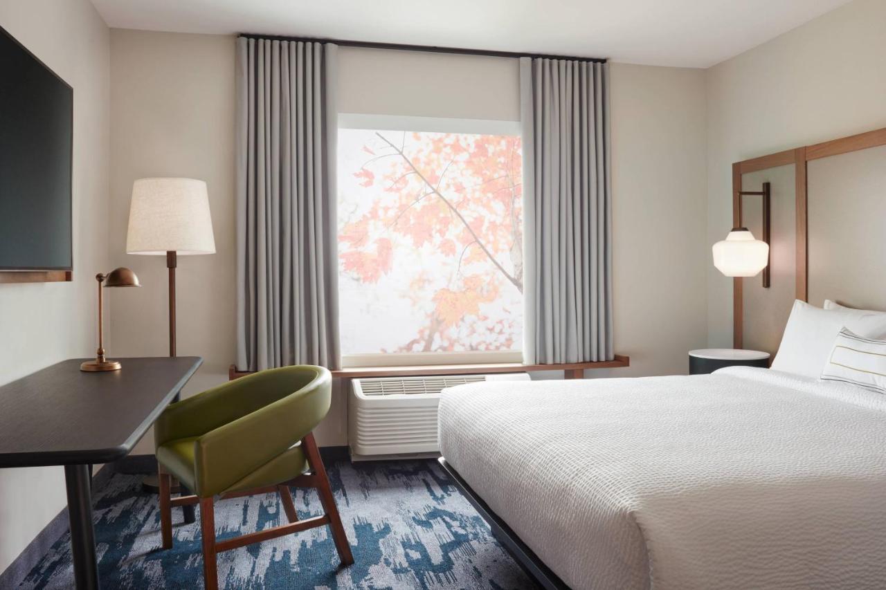 Fairfield By Marriott Inn & Suites בטביה מראה חיצוני תמונה